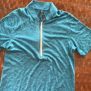 Lululemon men’s 3/4 zip short sleeve shirt